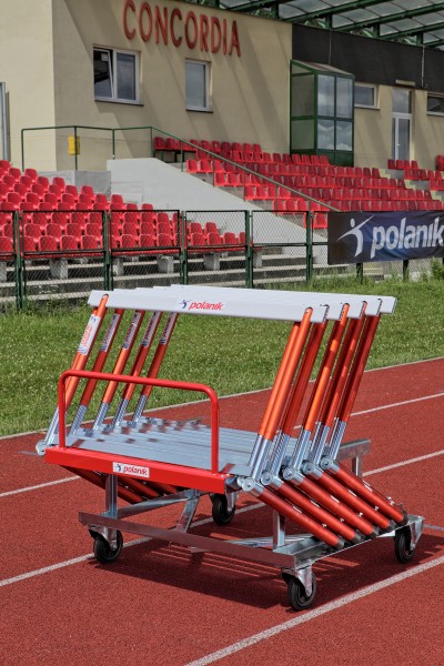 Polanik Kompakter Transportwagen für Wettkampfhürden