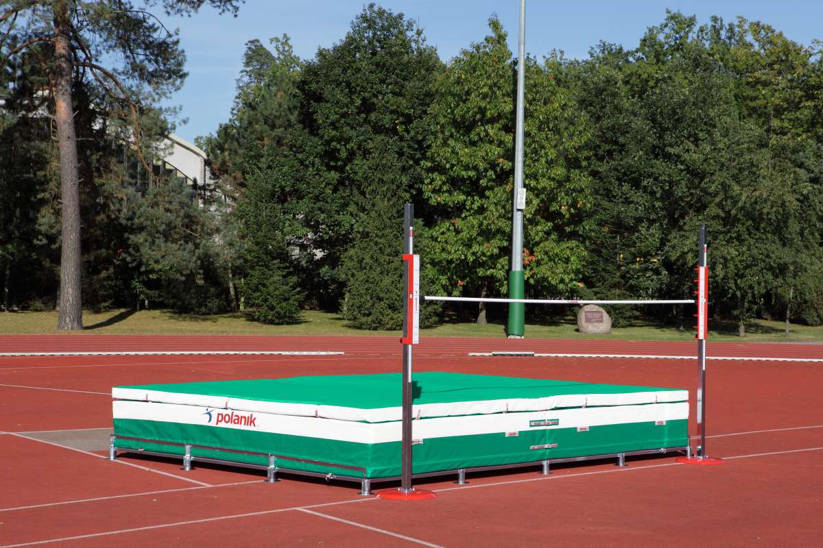 15 équerres De Fixation Polanik Pour Bandes D'athlétisme – ZU-PO-S-267 – Neuf